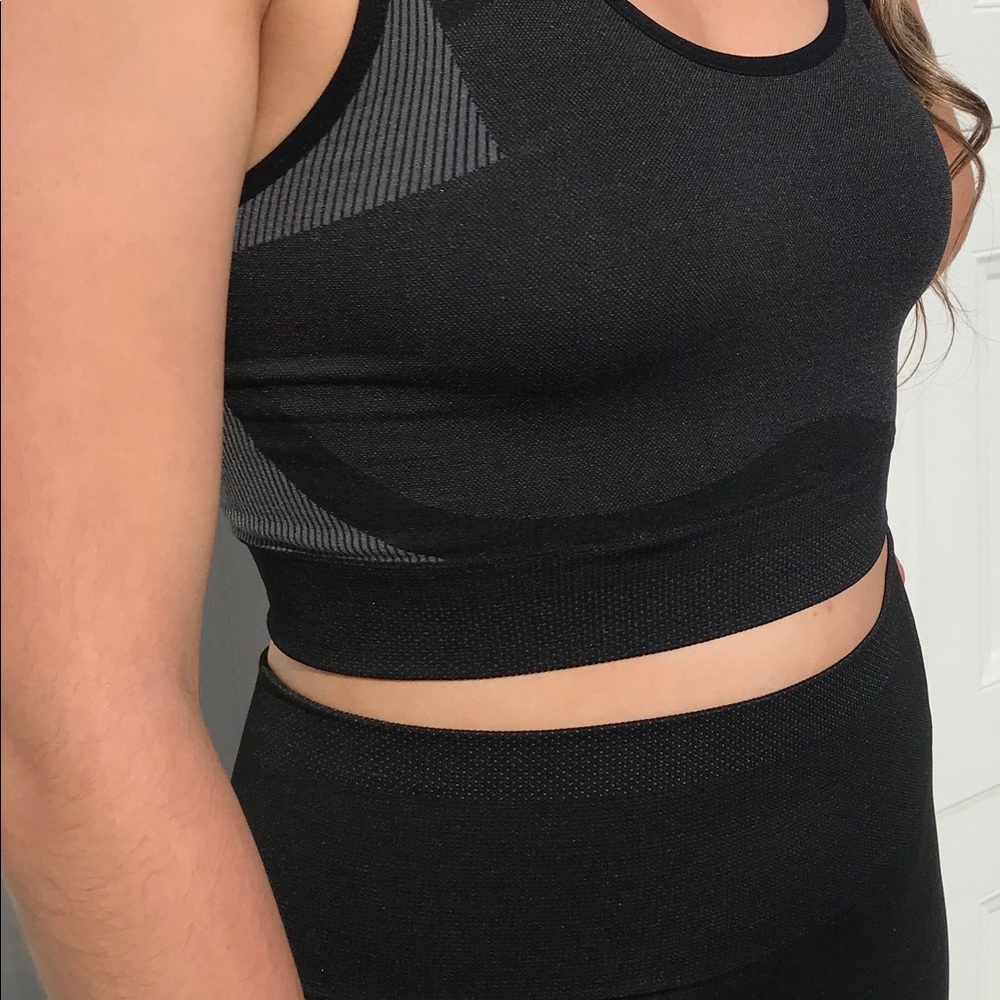 Active ware set